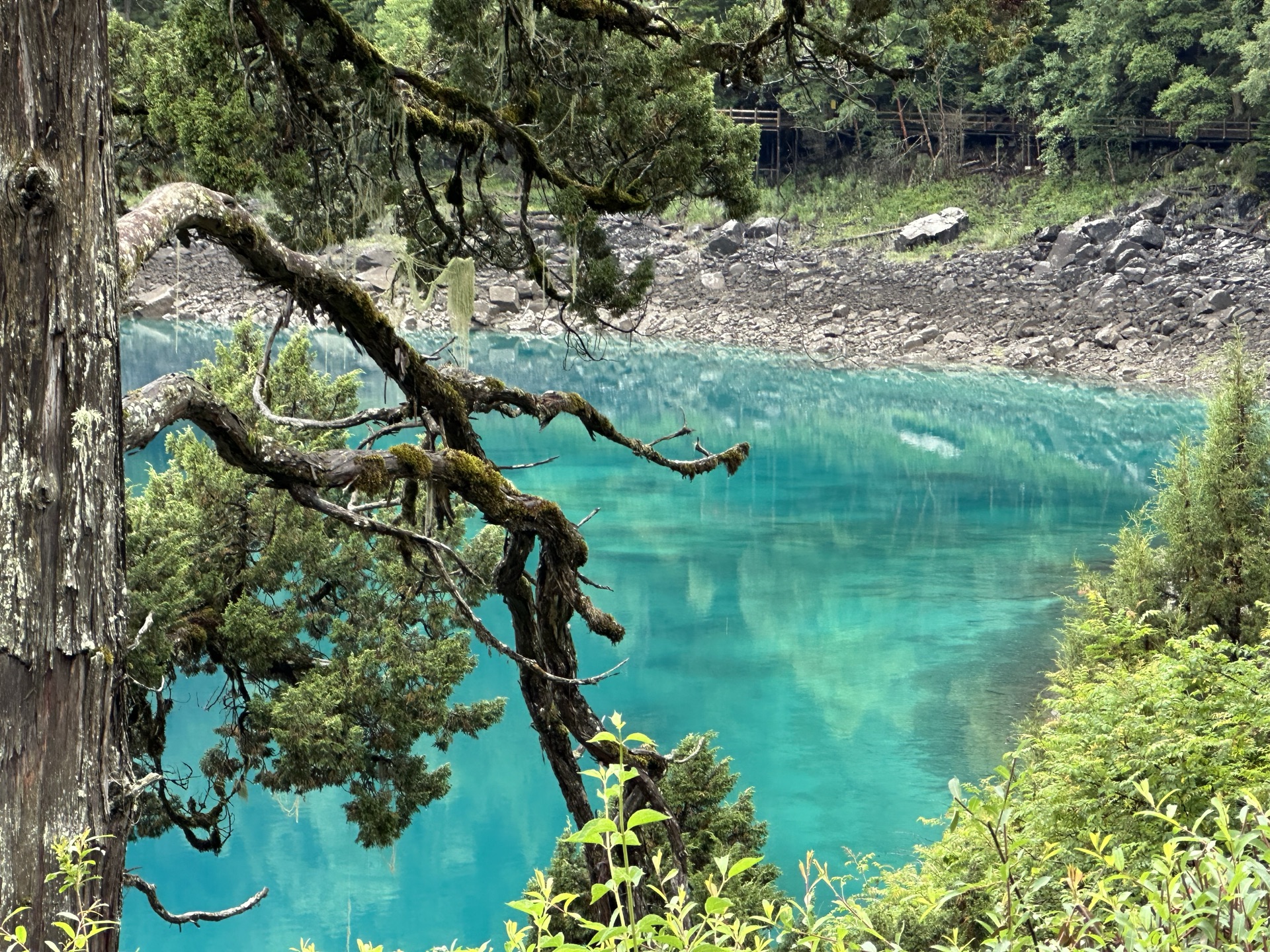 Jiuzhai Valley Travel